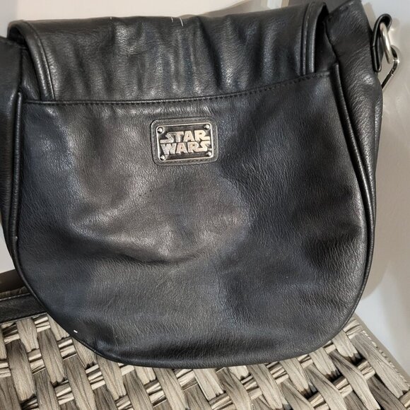 NWOT STAR WARS-LOUNGEFLY STORM TROOPER SADDLE BAG - Picture 2 of 5